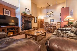 2311 Timberline Lodge, Trappeur's Crossing