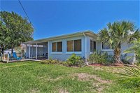 2BR Ormond Beach Bungalow with Patio and Quiet Setting