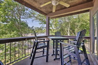 3BR Lake of the Ozarks Cove Condo with Hot Tub