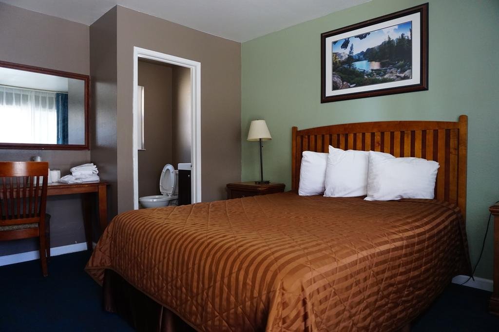 AA Lake Tahoe Inn - Accommodation Dallas