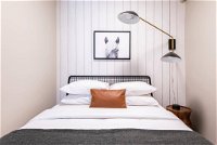 Abode Vue At 3rd 1-Bedroom Loft Style Suite