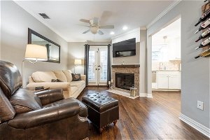 Beautifully Updated Hancock Condo - Perfect For Work From Home Or Stay-cations