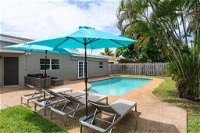 Charming House 3BR House w Pool 15 mins to Beaches