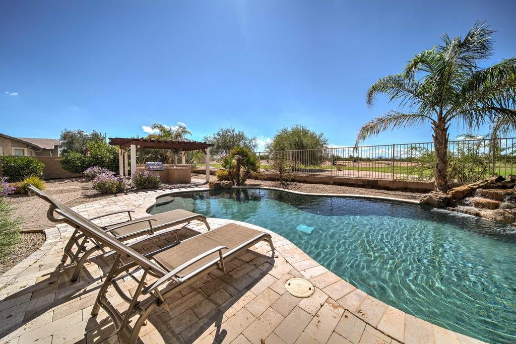 Chic Maricopa Golf Course Escape with Outdoor Oasis Orlando Tourists