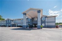 Country Inn  Suites by Radisson Midway FL