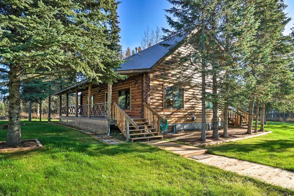 Cozy Kenai Cabin Great for Groups  Families Orlando Tourists