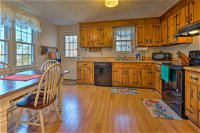 Cozy Yarmouth Home - Walk to Colonial Acres Beach