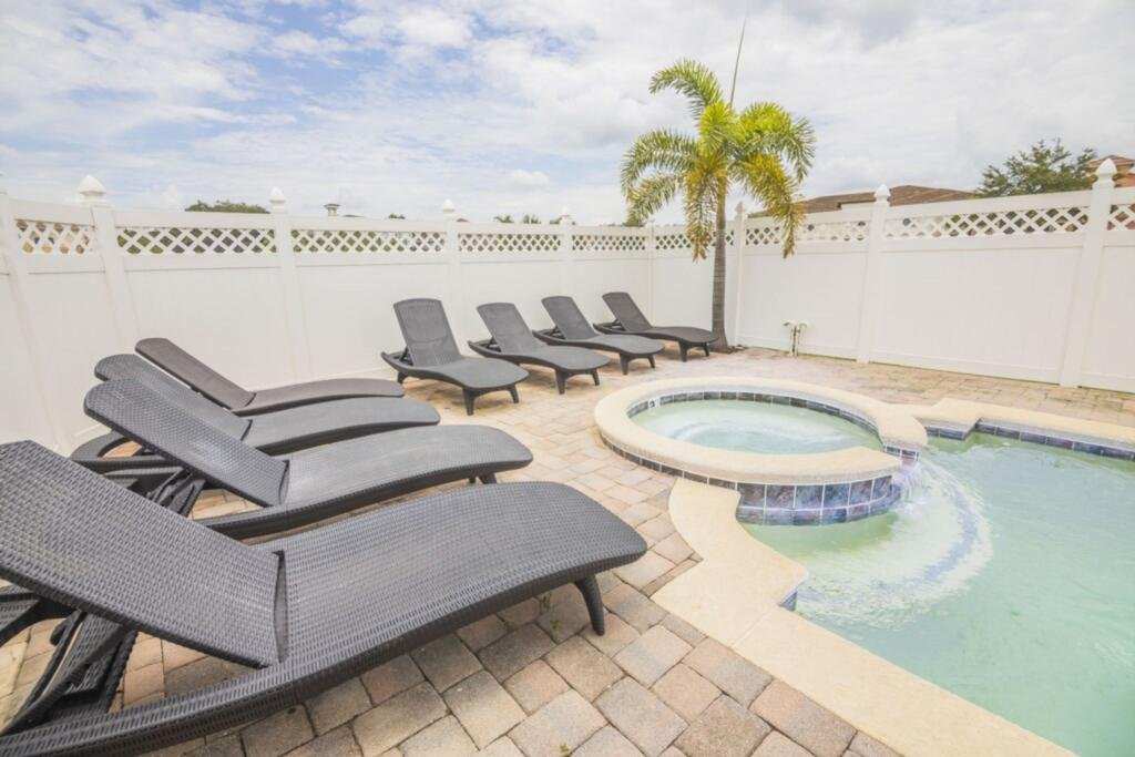 Elite Reunion Resort Pool Home Orlando Tourists