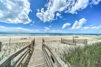 Emerald Isle Beach House Steps to the Ocean