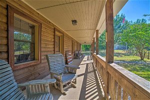 Event-Friendly AL Cabin On Secluded Acreage!