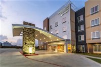 Fairfield Inn  Suites by Marriott Bay City Texas