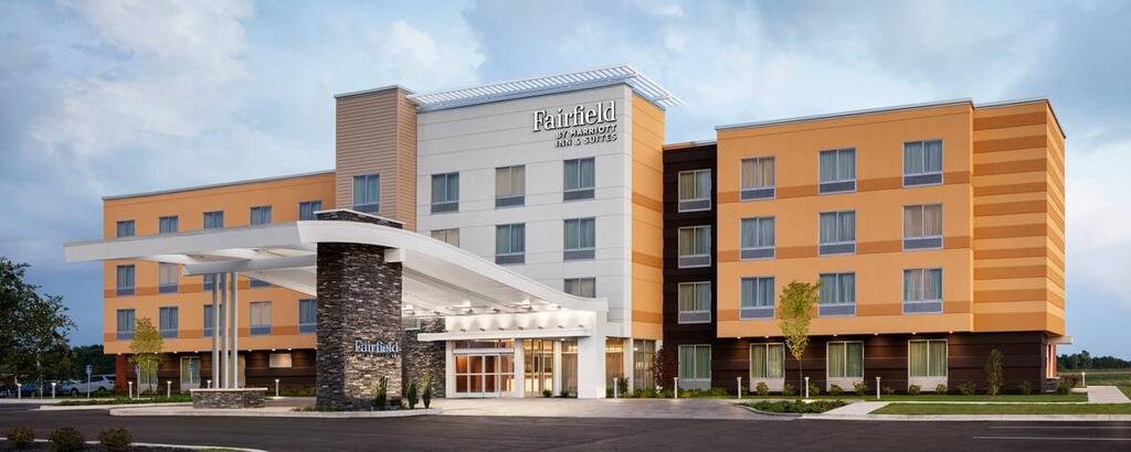 Fairfield Inn  Suites by Marriott Menifee Orlando Tourists