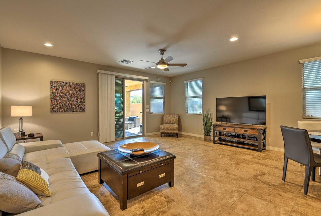 Glendale Abode with Pool Access - Relax  Play Ball Orlando Tourists