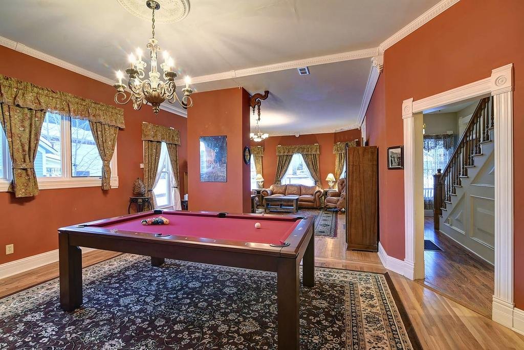 Governor's Mansion - downtown beautiful space pool table pets welcome Orlando Tourists