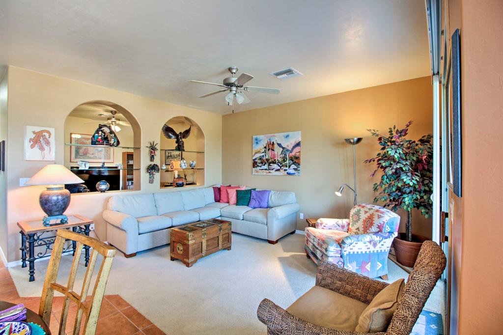 Green Valley Townhome with Pool Access Golf Nearby Orlando Tourists