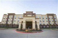 Hampton Inn  Suites Dallas-DeSoto