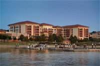 Hilton Dallas/Rockwall Lakefront Hotel