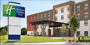 Holiday Inn Express & Suites - Cedar Springs - Grand Rapids N