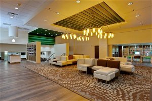 Holiday Inn Express & Suites - Ft. Smith - Airport