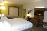 Holiday Inn Express  Suites Brentwood
