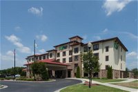 Holiday Inn Express Hotel  Suites Lexington North West-The Vineyard