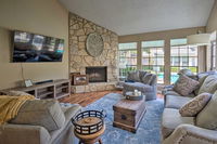 Horseshoe Bay Resort Townhome -Near Lake LBJ