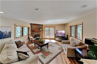 Immaculate Forest Home with Hot Tub - No Pets home