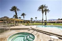 Indian Wells Condo with Mtn View Patio and Pool Access