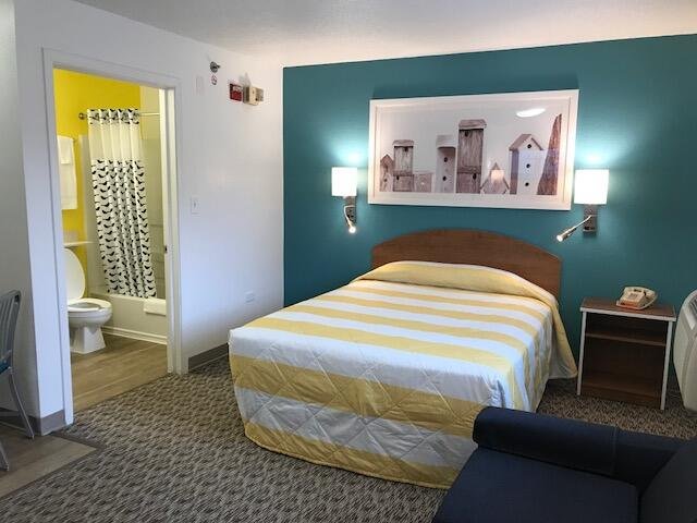 InTown Suites Extended Stay Chicago IL - Villa Park Orlando Tourists