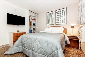 InTown Suites Extended Stay Jacksonville FL - St. Johns