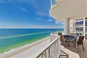 Island Royale Gulf-Front Penthouse W/ Huge Views Condo