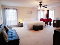 King Guest Suite - A TOGAR Vacation Rental