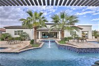 La Villa Gilbert with Luxury Pool - Golfing Shopping