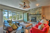Lake Keowee Resort Condo with Balcony and Pool Access