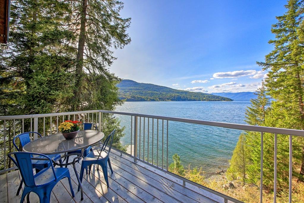 Lake Pend Oreille Home with Dock and Paddle Boards Orlando Tourists