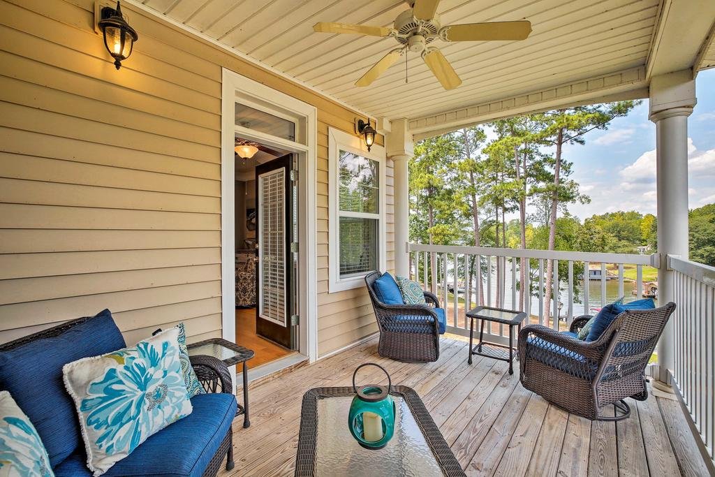 Lake Sinclair Waterfront Condo with Boat Dock Orlando Tourists