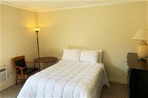 Large Hotel Style Suite-C06