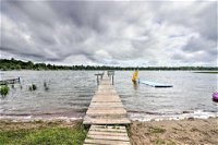 Lovely Lake Cabin - Boat Rentals  On-Site Bar