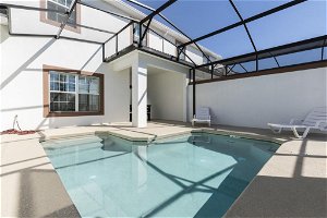 Lovely Vacation Townhouse With Pool SL3103