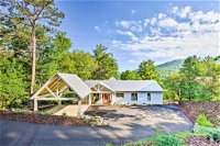 Luxury Lakefront Hiawassee Cottage with Boat Dock