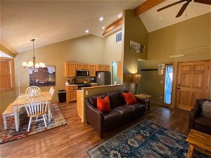 Malheur #2 -Sunriver Vacation Rentals By Sunset Lodging