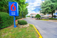 Motel 6-Huntsville TX