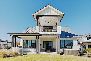 New Listing! Luxury Reserve At Lake Travis Retreat Home
