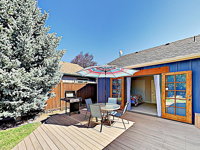 New Listing Updated Sanctuary W/ Backyard Oasis Home