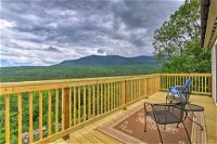 North Conway Family Condo with 3 Decks  Mtn Views