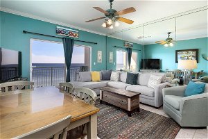 Pelican Isle 611:COME SEE US THIS BEAUTIFUL TIME OF YEAR! Beautiful Condo!