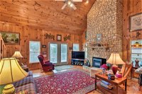 Pet-Friendly Cozy Cabin with Views By Black Rock