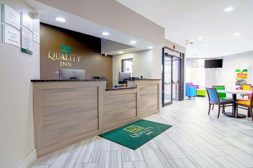 Quality Inn Orlando Tourists