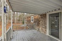 Quiet Brewster House with Deck - Mins to Bay Beaches