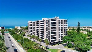 Rent Your Dream Holiday Home, Close To The Beach, On The Anchorage On Siesta Key Resort, Sarasota Condo 3393